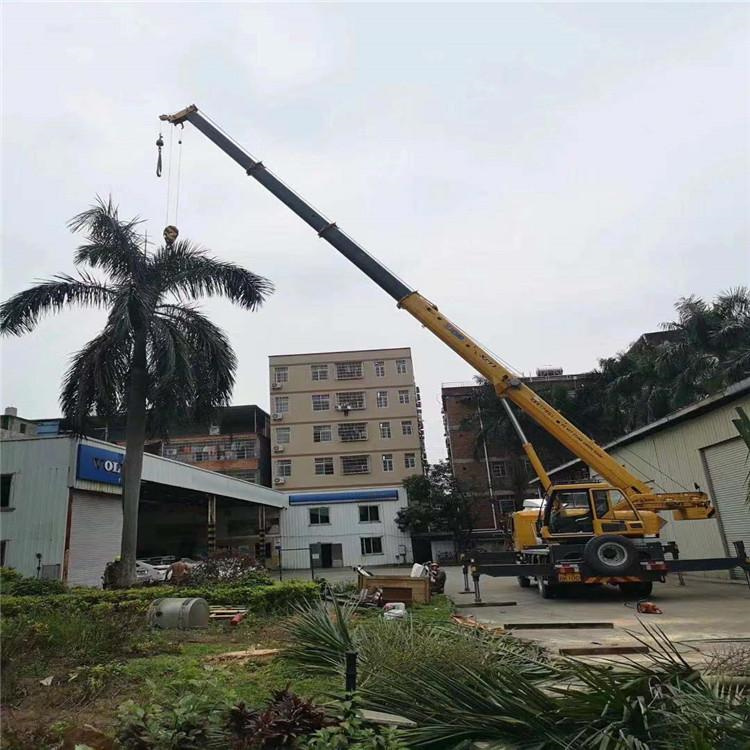 湾岭镇12吨吊车出租一天的收费标准是什么