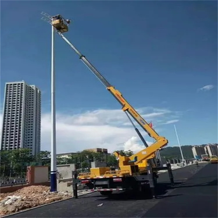 湾岭镇维修路灯的曲臂升降车出租