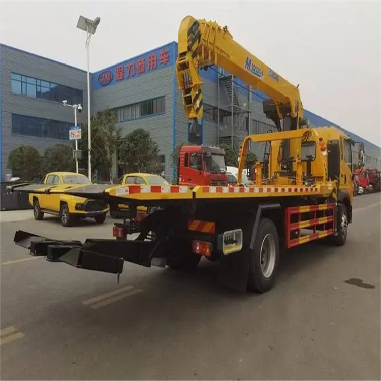 湾岭镇附近小随车吊出租电话，轻松解决搬运烦恼