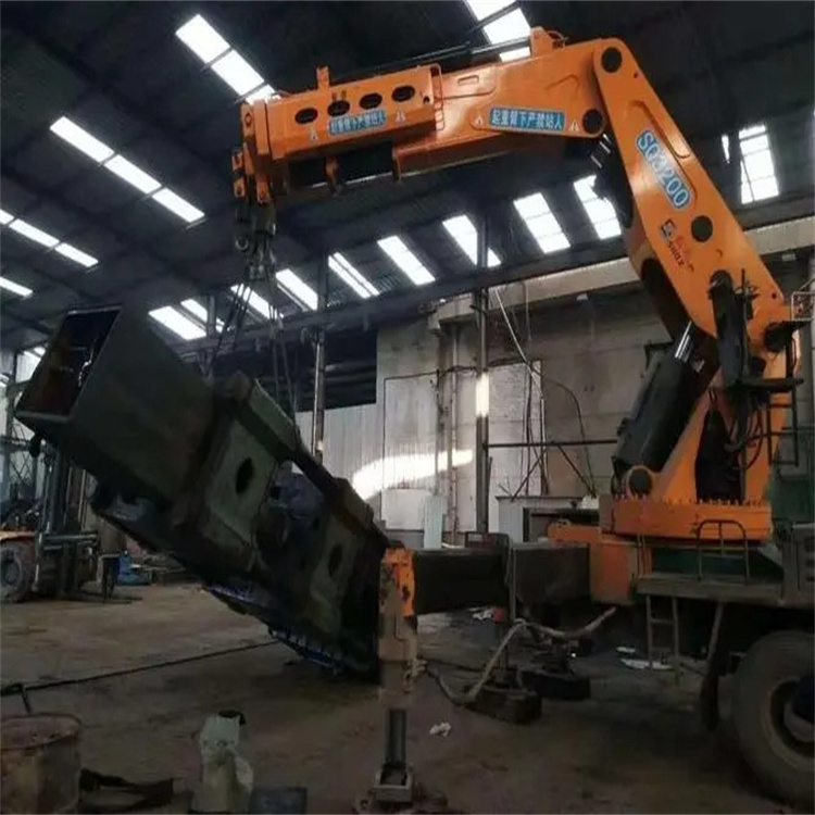 湾岭镇130吨折臂吊车出租吊机租赁附近电话