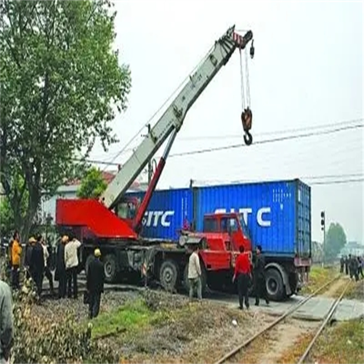 湾岭镇如何快速找到附近的吊车救援公司